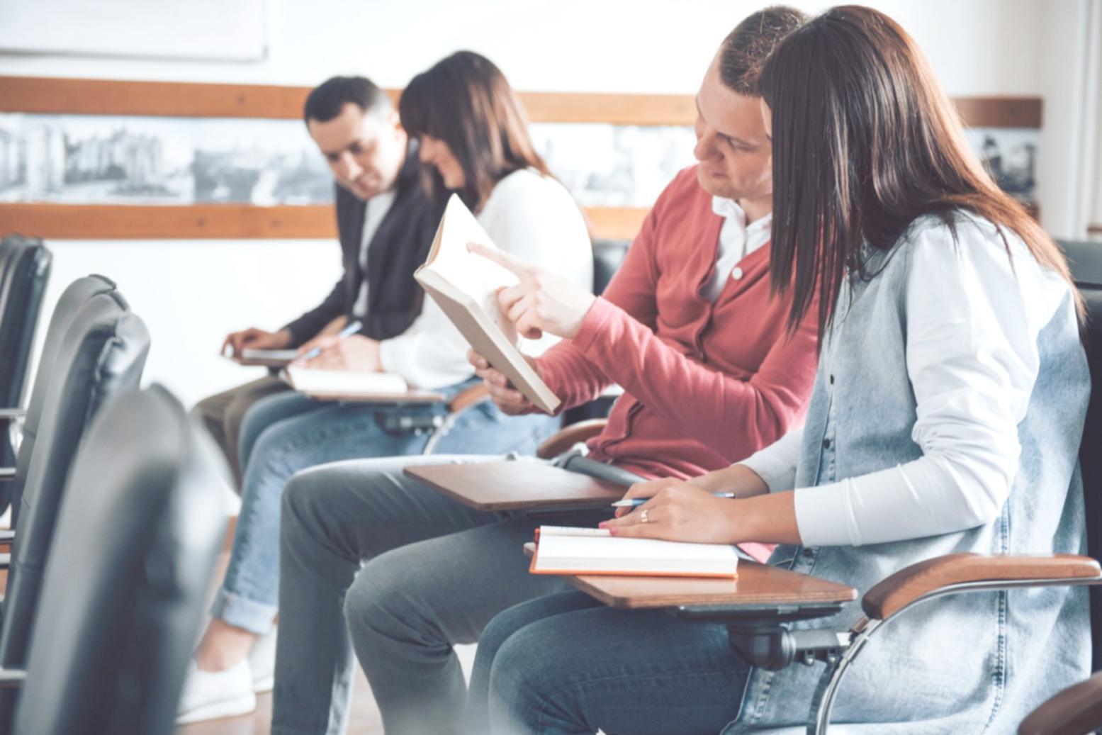 Umfassende Weiterbildung in Investmentanalyse